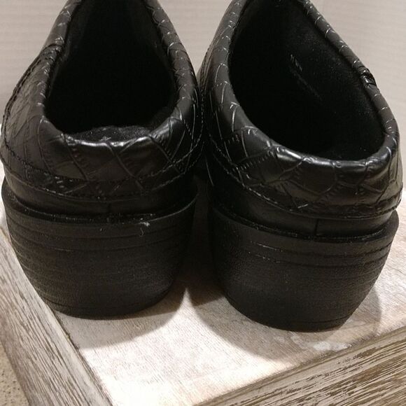 👍 Black Mules Size 11 Wide.    A3 - Picture 3 of 5